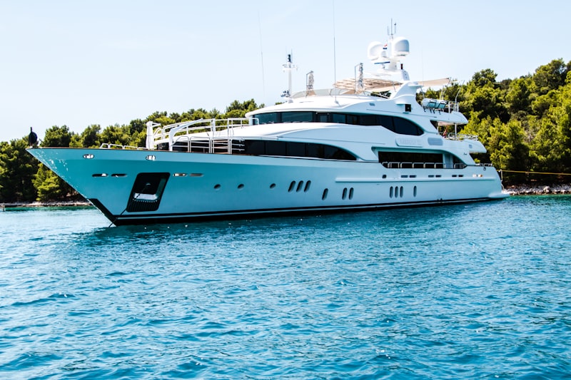 Ocean Pearl Luxury Catamaran Salon